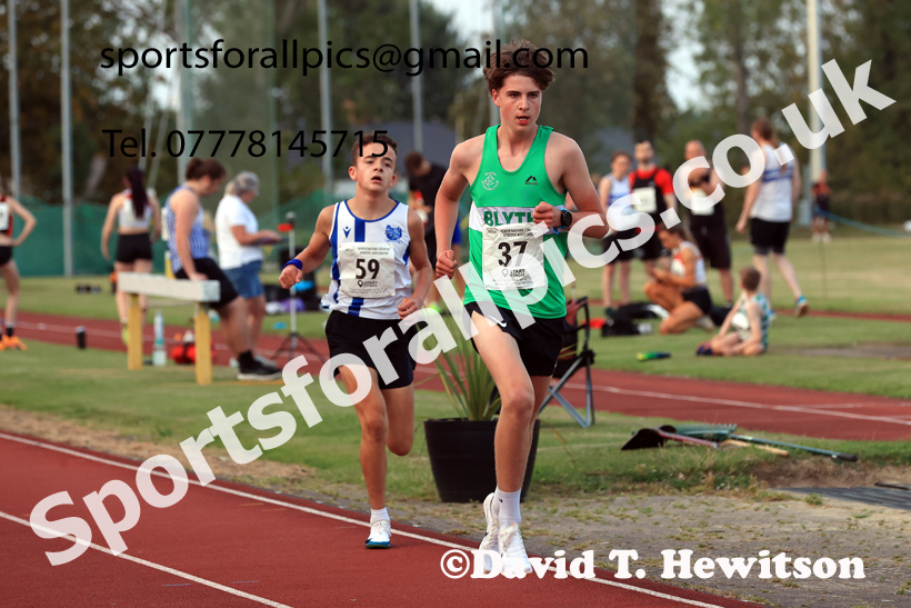 3000 metres, 2024 NEGP 6, Monkton Stadium,  Wednesday, August 14th.  Photo: David T. Hewitson/Sports for All Pics